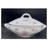 German porcelain vegetable 8ï¿½ w