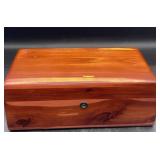 Lane small cedar box Columbus, Ohio 9ï¿½ long