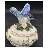 Heritage house bird music box