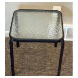 Glass plant table