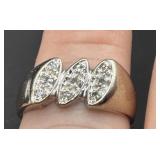 14 KT White gold Diamond Fashion ring