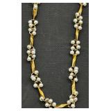 Vintage 14 KT Gold cultured pearls necklace