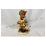 Goebel Hummel "Be Patient" No 197/1 Figurine TMK 6