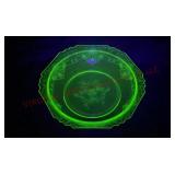 Hazel Atlas Florentine Green 8" Fruit Bowl - Glows