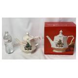 Nikko Christmastime Tea Pot & Lid w Box