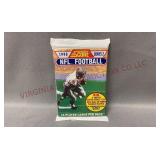 Vintage 1990 Score NFL Football 16 Card Pack