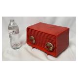 Vintage Truetone Tube Radio - Powers On