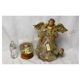 Nativity Water Globe & Silvestri Studio 17" Angel