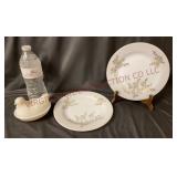Milk Glass Hen on Nest & Federal Glass 8" Plates