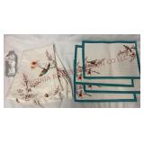 Lenox Chirp Simply Round Tablecloth & Place Mats