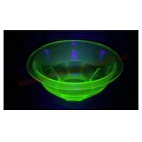 Hazel Atlas Restwell Uranium 8" Mixing Bowl -Glows