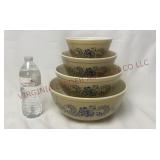 Vintage Pyrex Homestead Nesting Mixing Bowl Set
