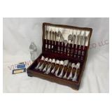 1847 Rogers Bros Remembrance Silver Plate Flatware