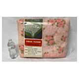 Vintage Manetta Mills Dream Flower Blanket - NOS