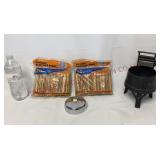 Wooden Clothes Pins, Clothes Line & Planter