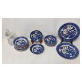 Vintage Blue Willow Dinnerware - Japan - 21 pcs