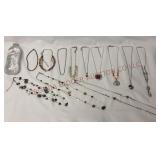 Fashion & Costume Jewelry - Necklaces - 12