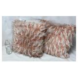 18' Fuzzy Pink & White Envogue Accent Pillows