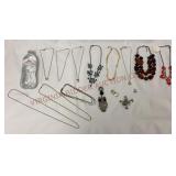 Fashion & Costume Jewelry - Necklaces & Pendants