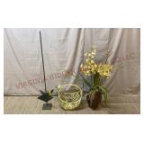 The Pot Wizard Clay Pot Stacker, Basket & Flowers