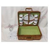 Handled Wicker Picnic Basket - Set for 4