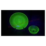 Green Depression Glass Plate & Bowl - Glows!
