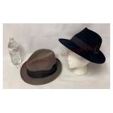Vintage Knox & Isesa Sevilla Men