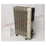 DeLonghi Indoor Electric Space Heater - Powers On