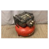 Porter Cable 150 PSI Air Compressor - Powers On