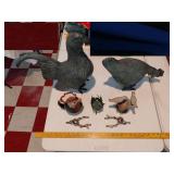 BRONZE rooster & chicken iron bird dish pitcher +