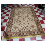 NICE 10.5x8 beige & maroon Diva Collection rug
