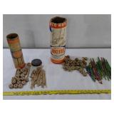 Old tinkertoy collection 193 pieces & 2 cannisters
