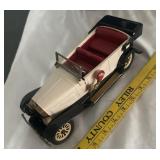Japan tin friction 1925 Touring Car w working horn