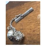 Jewelry - Tie tack 14k gold w genuine diamond