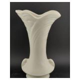 SHAWNEE art pottery c1940 swirl/ scroll vase