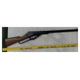 DAISY Model 1105 vintage air rifle bb gun