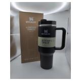 New 40 oz Stanley Tumbler with box