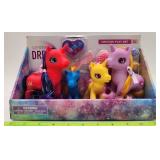 NEW Rainbow Dreams Pony Lands Pink and Yellow Set