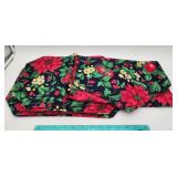 Holiday Table Runner & 6 Placemats