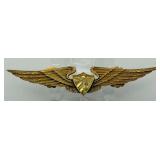 Cuban Pilot Wing with National Coat of Arms Shield, 14K Gold (Mid-20th Century)
