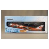 Project: Cutaway 747-100 Braniff International 1/144 scale