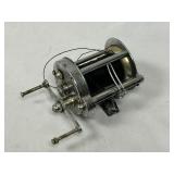 Vintage Pflueger Skilkast Fishing Reel