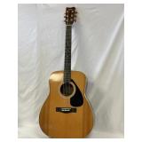 Very Nice Yamaha FG-335 Acousic Guitar