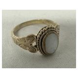 Sterlng Silver & Stone Ring - Size 9