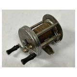 Vintage Shakespeare 1902 Duece Fishing Reel