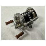 Vintage Pflueger Akron Fishing Reel