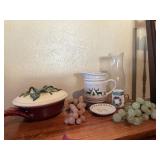 Mixed Lot Inc Jade? Grape Figurines
