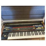 $$Roland Synthesizer W Case$$