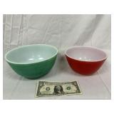 2 Pyrex Collectible Mixing Bowls - Primary Colors