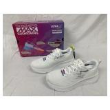 NEW Women's Skechers Max Shoes - Size 6.5